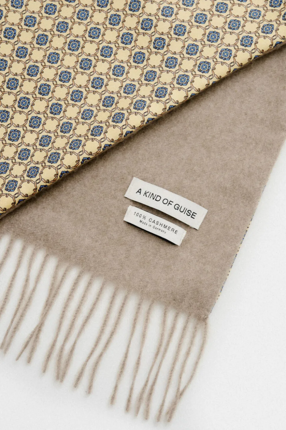 DAAVUU SCARF