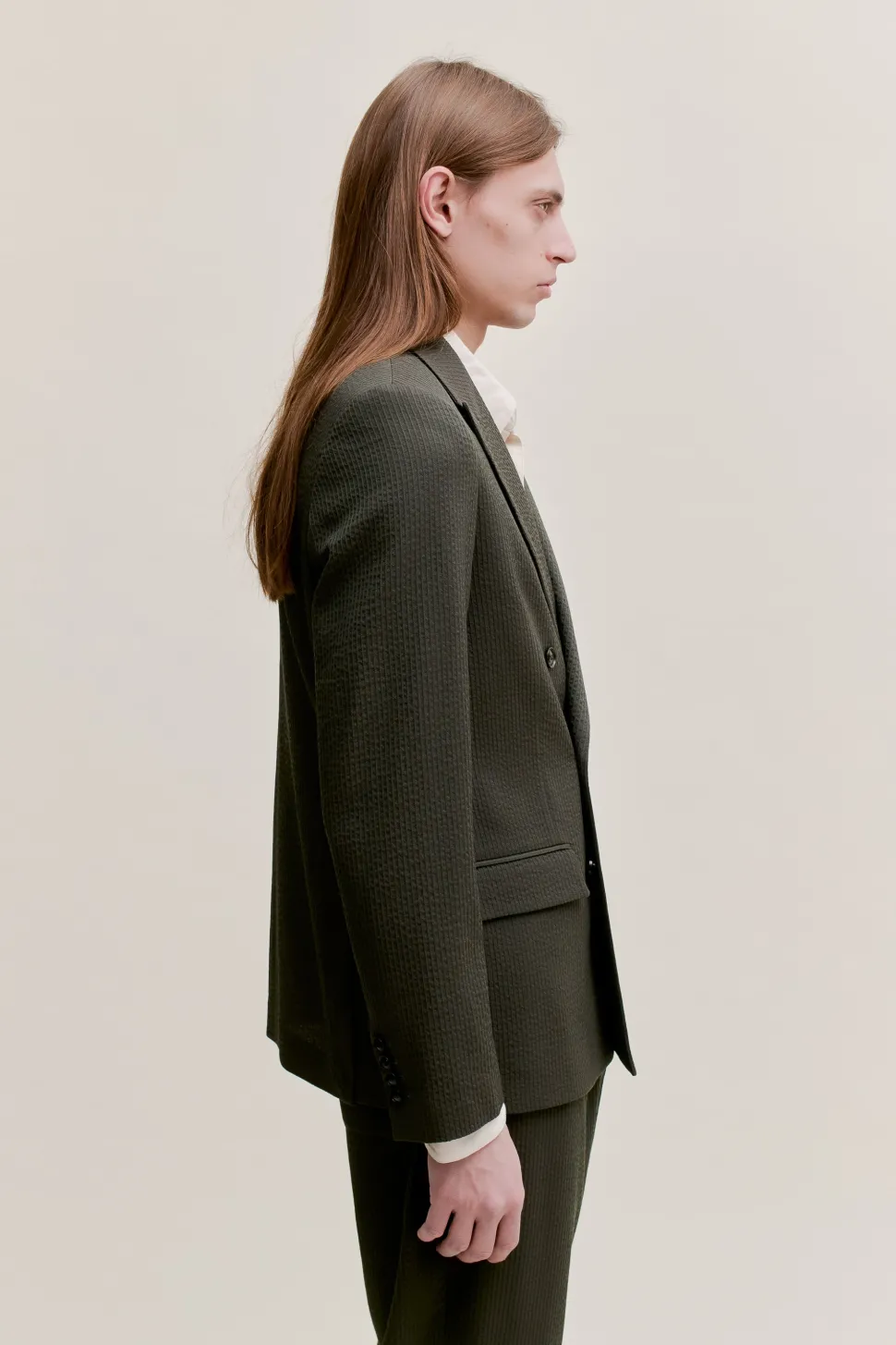 DOUBLE-BREASTED PEAK BLAZER