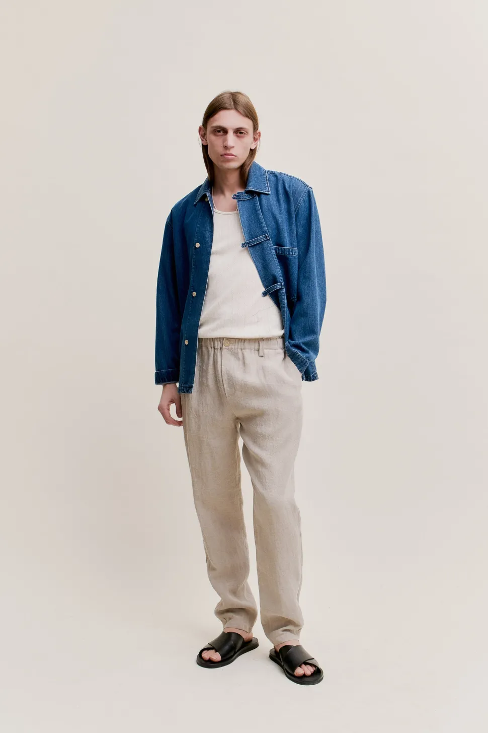 ELASTICATED WIDE TROUSERS
