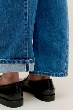 KANDAN JEANS