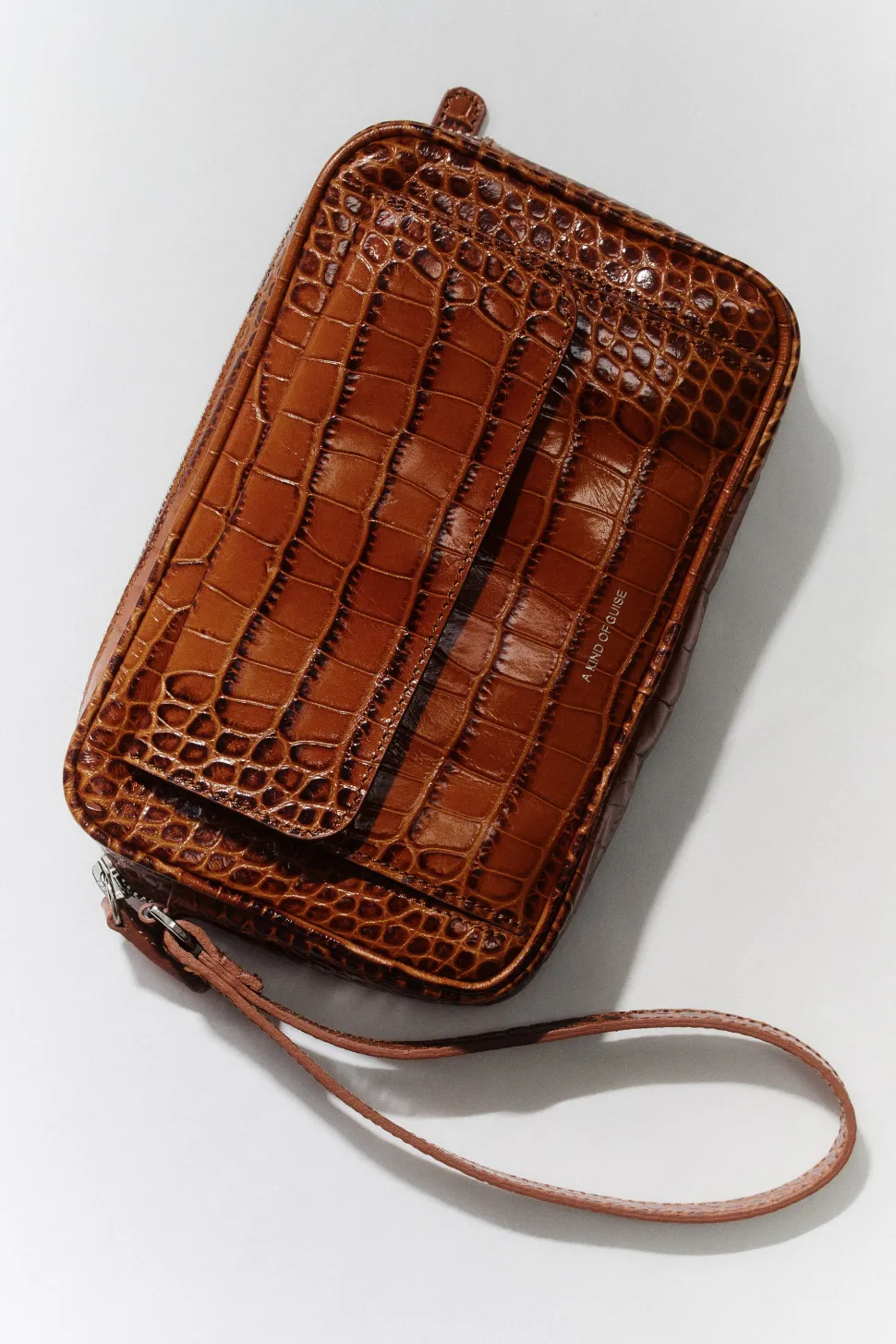 LEATHER POUCH