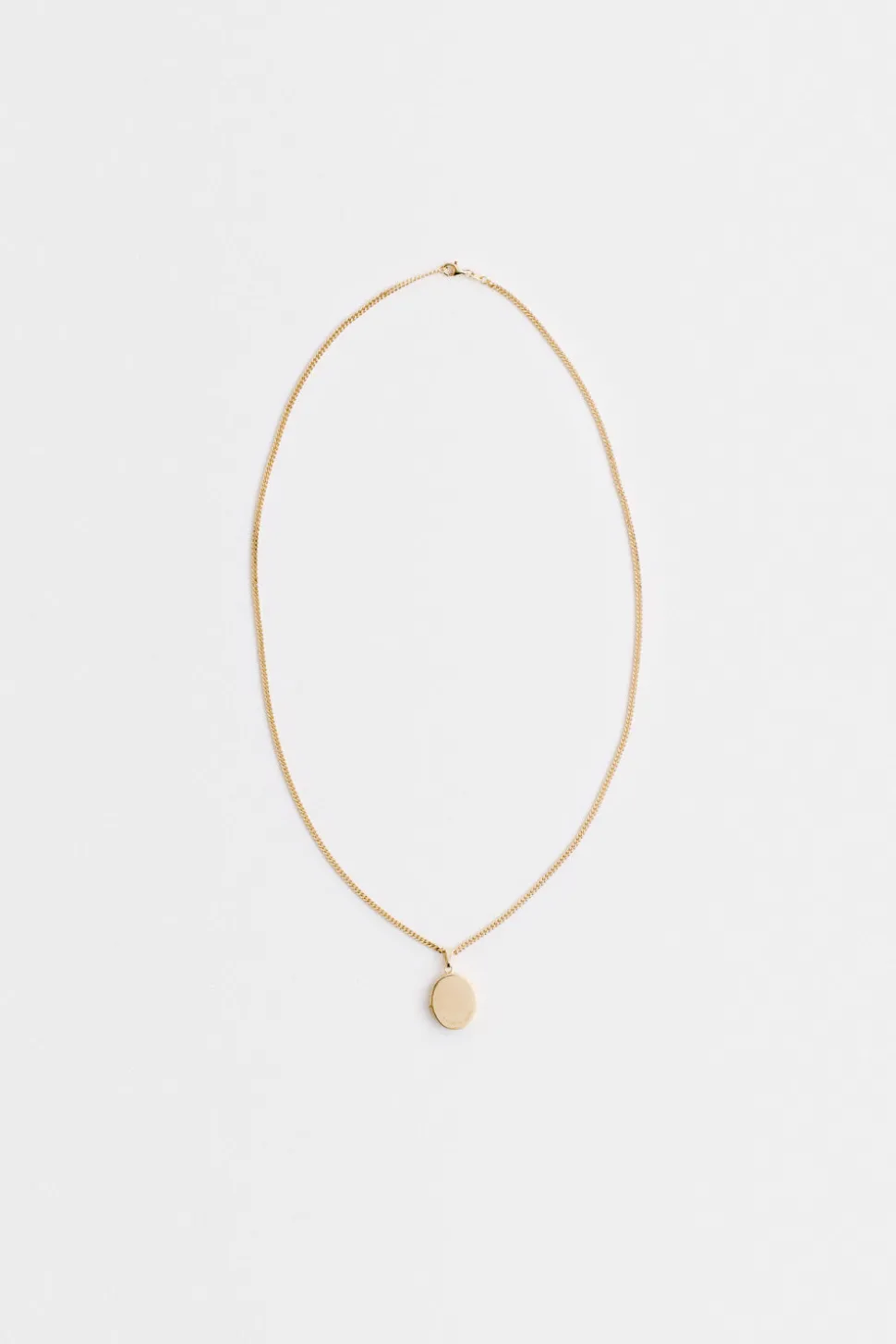 MEDALLION NECKLACE