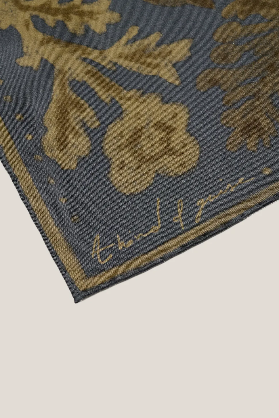 SULIL SILK SCARF