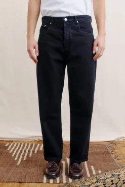 TEREK JEANS