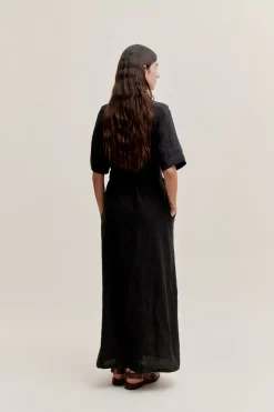 VEENA WRAP DRESS